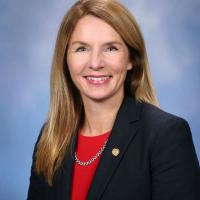 Donna Lasinski photo